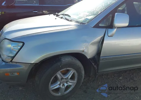 2001 Lexus Rx 300 z USA, uszkodzony, nr VIN JTJHF10U810185259